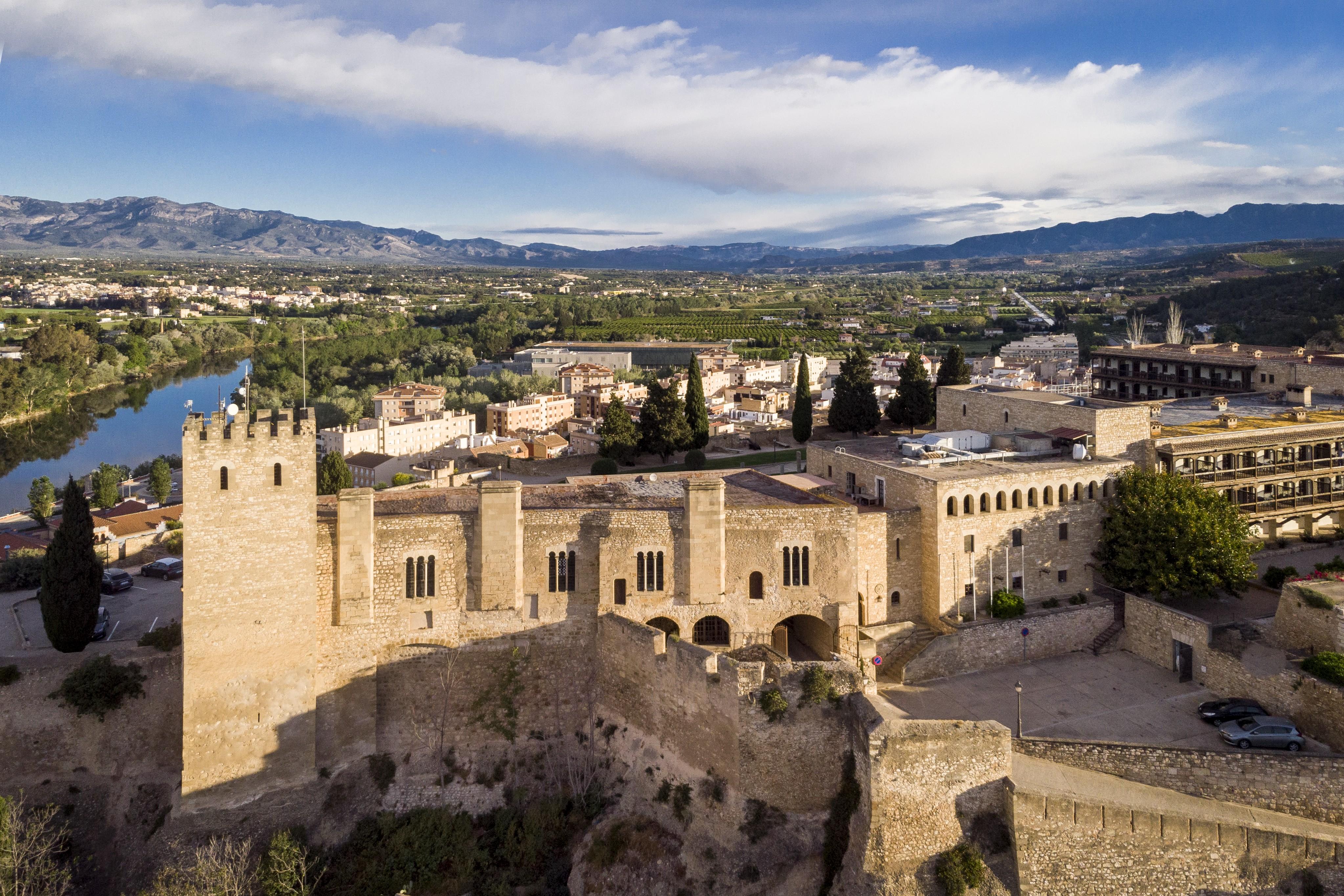 Parador De Tortosa Eksteriør bilde